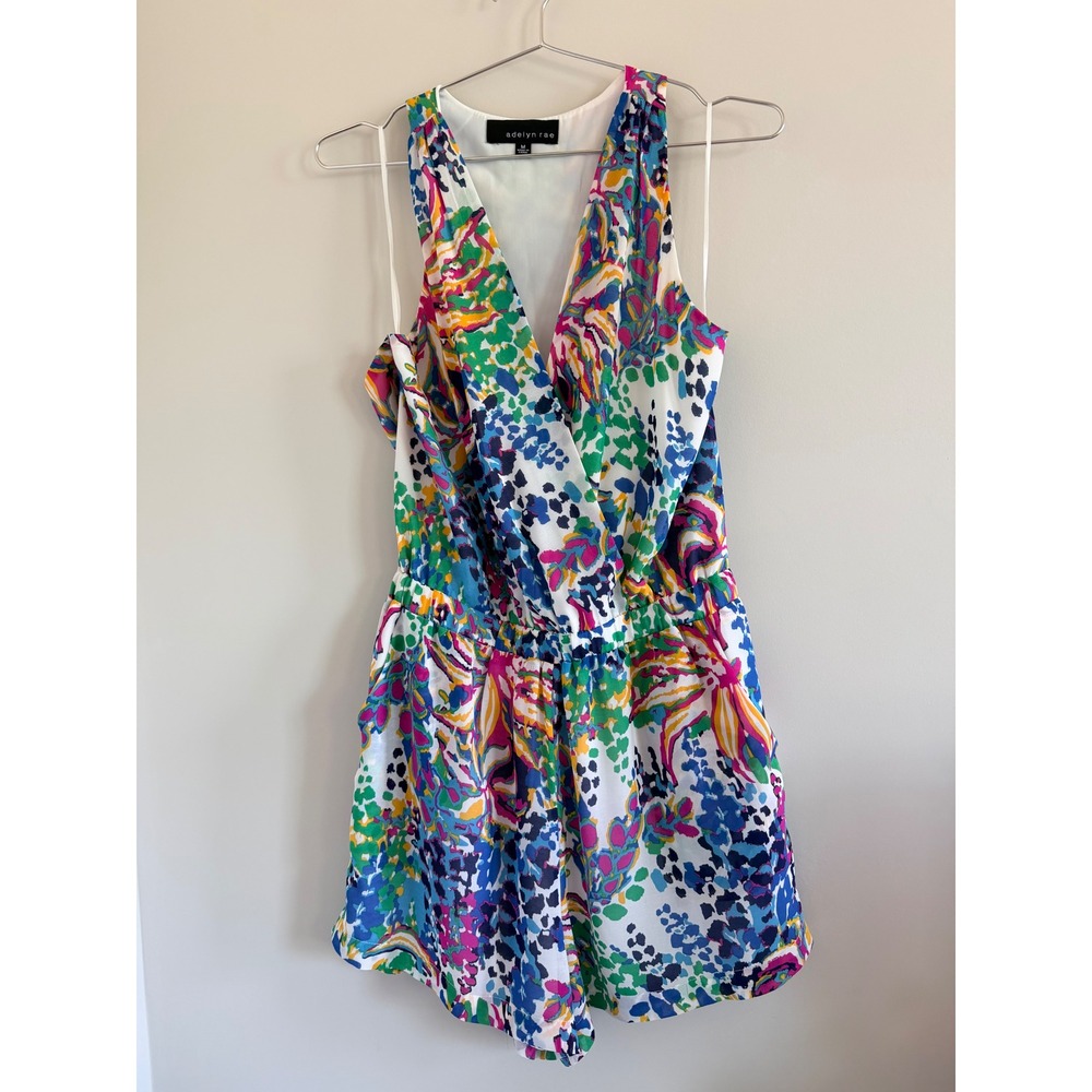 Adelyn Rae Multi-Color Abstract Floral‎ Surplice V-Neck Romper  Size Medium